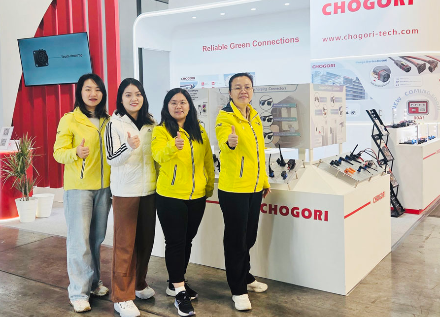 Power wheels battery connector